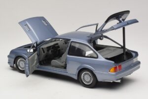 Ford Sierra RS Cosworth Bleu Minichamps 1:18 150084072 Métal Moulé — image 5 sur 8