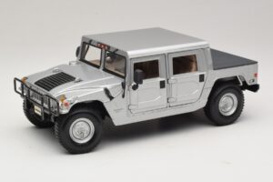 Hummer H1 Hardtop Argent Maisto 1:18 36857 Métal Moulé