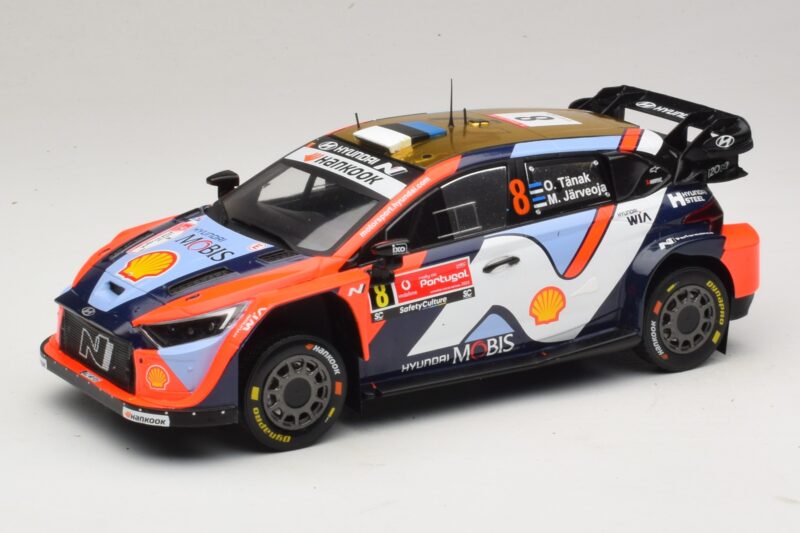 Hyundai i20 N Rally1 #8 O. Tanak / M. Jarveoja Rally Portugal 2025 IXO 1:18 18RMC251A Métal Moulé