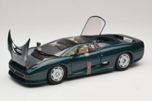 Jaguar XJ220 Vert Métallisé Maisto 1:18 31807 Métal Moulé — image 2 sur 8