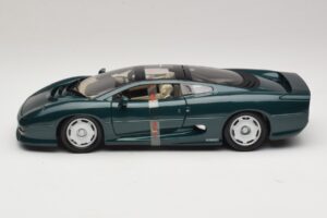 Jaguar XJ220 Vert Métallisé Maisto 1:18 31807 Métal Moulé — image 4 sur 8