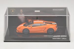 Lamborghini Gallardo LP550-2 Valentino Balboni Minichamps 1:43 436103802 Métal Moulé — image 4 sur 5