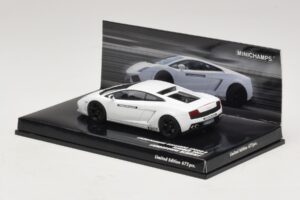 Lamborghini Gallardo LP560-4 Academy Blanc Minichamps 1:43 436103801 Métal Moulé — image 3 sur 5