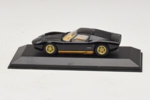 Lamborghini Miura P400 Noir Minichamps 1:43 430103004 Métal Moulé