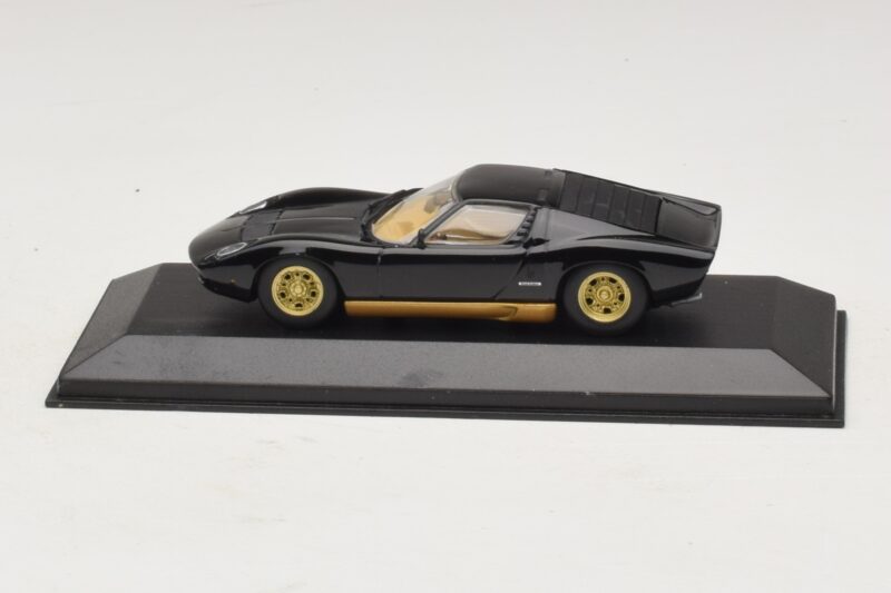 Lamborghini Miura P400 Noir Minichamps 1:43 430103004 Métal Moulé