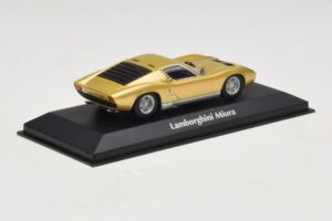 Lamborghini Miura P400 Or Maxichamps 1:43 940103002 Métal Moulé — image 2 sur 5