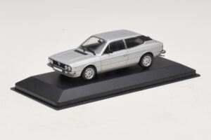 Lancia Beta HPE Argent Minichamps 1:43 400125711 Métal Moulé — image 2 sur 5