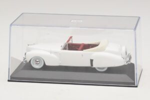 Lincoln Continental Cabriolet Blanc Minichamps 1:43 400082501 Métal Moulé — image 4 sur 5