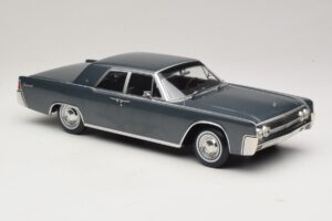 Lincoln Continental Gris Métallisé Marnie KK-Scale 1:18 KKDC181482 Métal Moulé — image 4 sur 6