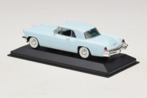 Lincoln Continental Mark II Bleu Clair Minichamps 1:43 400082304 Métal Moulé — image 3 sur 5