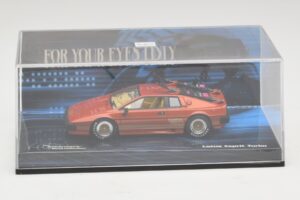 Lotus Esprit Turbo For Your Eyes Only Minichamps 1:43 400135260 Métal Moulé — image 5 sur 6