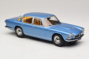 Maserati Quattroporte I Bleu Clair Métallisé KK-Scale 1:18 KKDC181514 Métal Moulé — image 4 sur 6