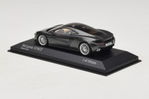 McLaren 570GT Storm Grey Minichamps 1:43 537154520 Métal Moulé — image 3 sur 5
