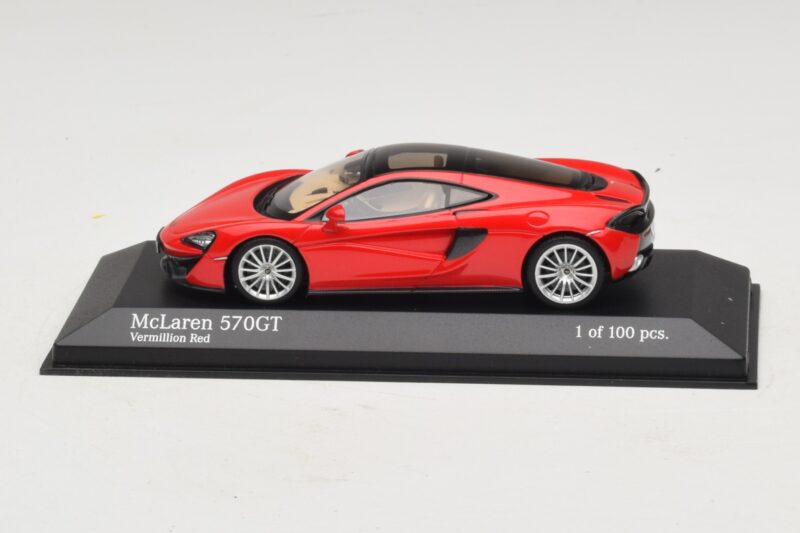 McLaren 570GT Vermillion Red Minichamps 1:43 537154522 Métal Moulé