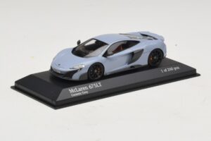 McLaren 675LT Ceramic Grey Minichamps 1:43 537154420 Métal Moulé — image 2 sur 5