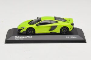 McLaren 675LT Napier Green Minichamps 1:43 537154422 Métal Moulé