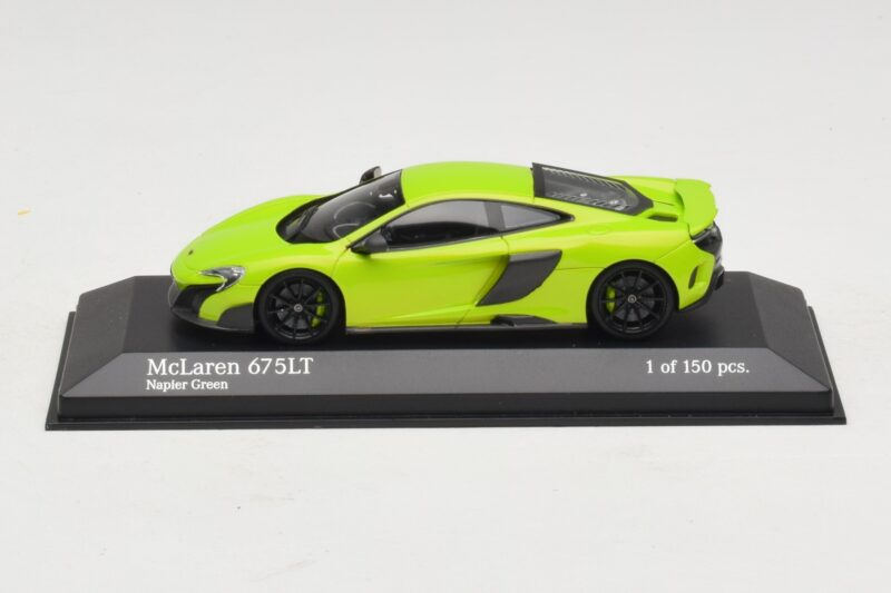 McLaren 675LT Napier Green Minichamps 1:43 537154422 Métal Moulé