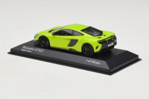 McLaren 675LT Napier Green Minichamps 1:43 537154422 Métal Moulé — image 3 sur 5
