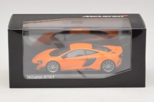McLaren 675LT Orange Minichamps 1:43 537154421 Métal Moulé — image 5 sur 5