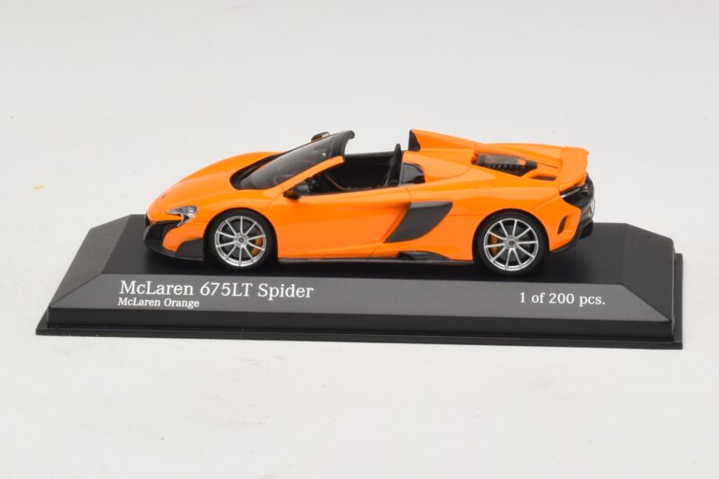McLaren 675LT Spider Orange Minichamps 1:43 537154431 Métal Moulé