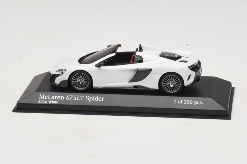 McLaren 675LT Spider Silica White Minichamps 1:43 537154432 Métal Moulé