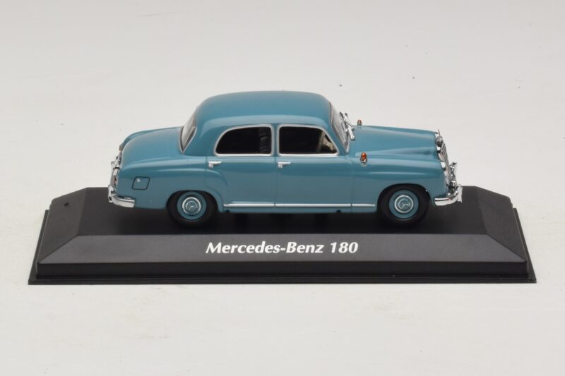 Mercedes 180 W120 Bleu Maxichamps 1:43 940033102 Métal Moulé