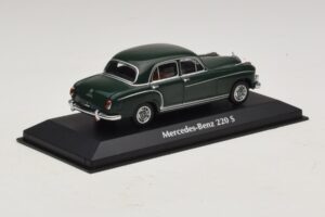 Mercedes 220 S W180 Vert Foncé Maxichamps 1:43 940033001 Métal Moulé — image 2 sur 5