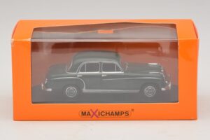 Mercedes 220 S W180 Vert Foncé Maxichamps 1:43 940033001 Métal Moulé — image 5 sur 5