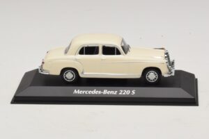Mercedes 220 S W180 Blanc Maxichamps 1:43 940033000 Métal Moulé