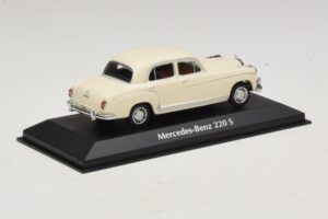 Mercedes 220 S W180 Blanc Maxichamps 1:43 940033000 Métal Moulé — image 2 sur 5