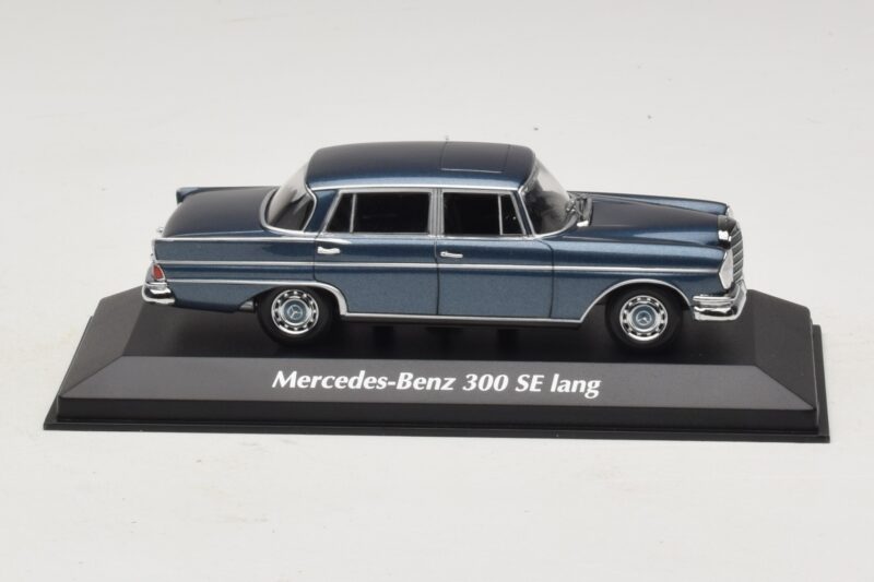 Mercedes 300 SE W112 Lang Bleu Métallisé Maxichamps 1:43 940035200 Métal Moulé