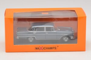 Mercedes 300 SE W112 Lang Bleu Métallisé Maxichamps 1:43 940035200 Métal Moulé — image 5 sur 5