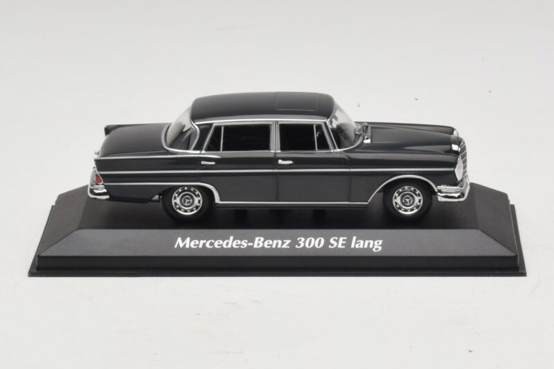Mercedes 300 SE W112 Lang Gris Foncé Maxichamps 1:43 940035201 Métal Moulé