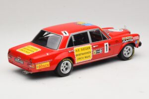 Mercedes 300 SEL 6.8 #1 H. Heyer / Betzler 24 Hours of Nurburgring 1972 Minichamps 1:18 155723401 Métal Moulé — image 2 sur 6