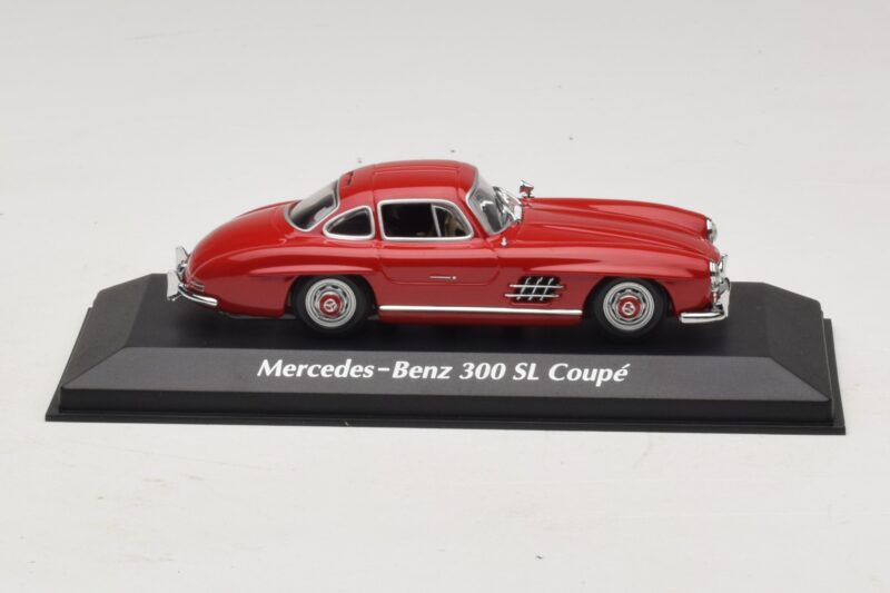 Mercedes 300 SL W198 Rouge Maxichamps 1:43 940039001 Métal Moulé