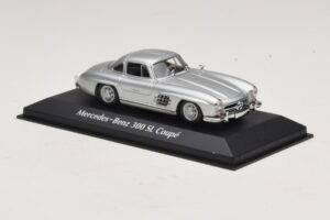 Mercedes 300 SL W198 Argent Maxichamps 1:43 940039000 Métal Moulé — image 3 sur 5