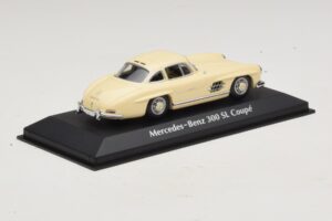 Mercedes 300 SL W198 Blanc Maxichamps 1:43 940039002 Métal Moulé — image 2 sur 5