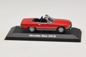 Mercedes 350 SL R107 Rouge Maxichamps 1:43 Mercedes 350 SL R107 Rouge Maxichamps 1:43 940033432 Métal Moulé