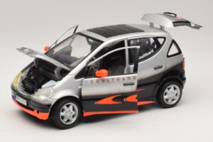 Mercedes A-Class W168 D. Coulthard Argent Maisto 1:18 35841 Métal Moulé — image 2 sur 8