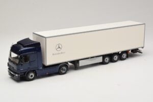 Mercedes Actros 1044 Bleu Minichamps 1:43 B66000604 Métal Moulé