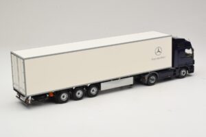 Mercedes Actros 1044 Bleu Minichamps 1:43 B66000604 Métal Moulé — image 2 sur 7