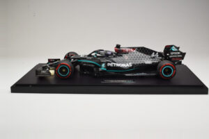 Mercedes AMG Petronas F1 W11 EQ Performance #44 L. Hamilton 91st Win Eifel GP 2020 Édition Limitée 1 sur 200 Sans Boîte Extér — image 3 sur 5