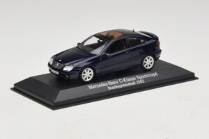 Mercedes C-Class Sportscoupe CL203 Blue Metallic Bundespressball Minichamps 1:43 MB010 Métal Moulé — image 2 sur 5