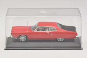 Mercury Marauder X-100 Rouge Noir Minichamps 1:43 400082121 Métal Moulé — image 4 sur 5
