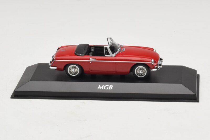 MG MGB Mk1 Rouge Maxichamps 1:43 940131030 Métal Moulé