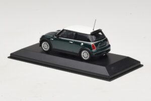 Mini Cooper One R50 Aero Green Avec Toit Blanc Minichamps 1:43 MINI011 Métal Moulé — image 3 sur 5