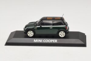 Mini Cooper S R53 Vert Foncé Avec Toit Noir Minichamps 1:43 MINI023 Métal Moulé