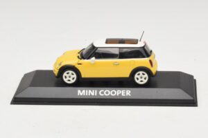 Mini Cooper S R53 Jaune Avec Toit Panoramique Jaune Minichamps 1:43 MINI029 Métal Moulé