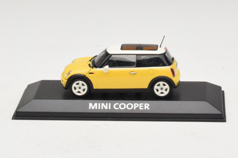 Mini Cooper S R53 Jaune Avec Toit Panoramique Jaune Minichamps 1:43 MINI029 Métal Moulé