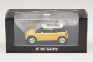 Mini Cooper S R53 Jaune Avec Toit Panoramique Jaune Minichamps 1:43 MINI029 Métal Moulé — image 4 sur 4
